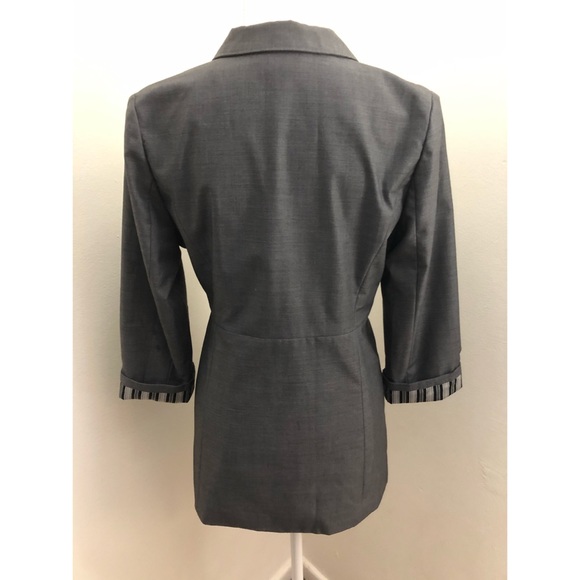 Grey blazer - Picture 2 of 3